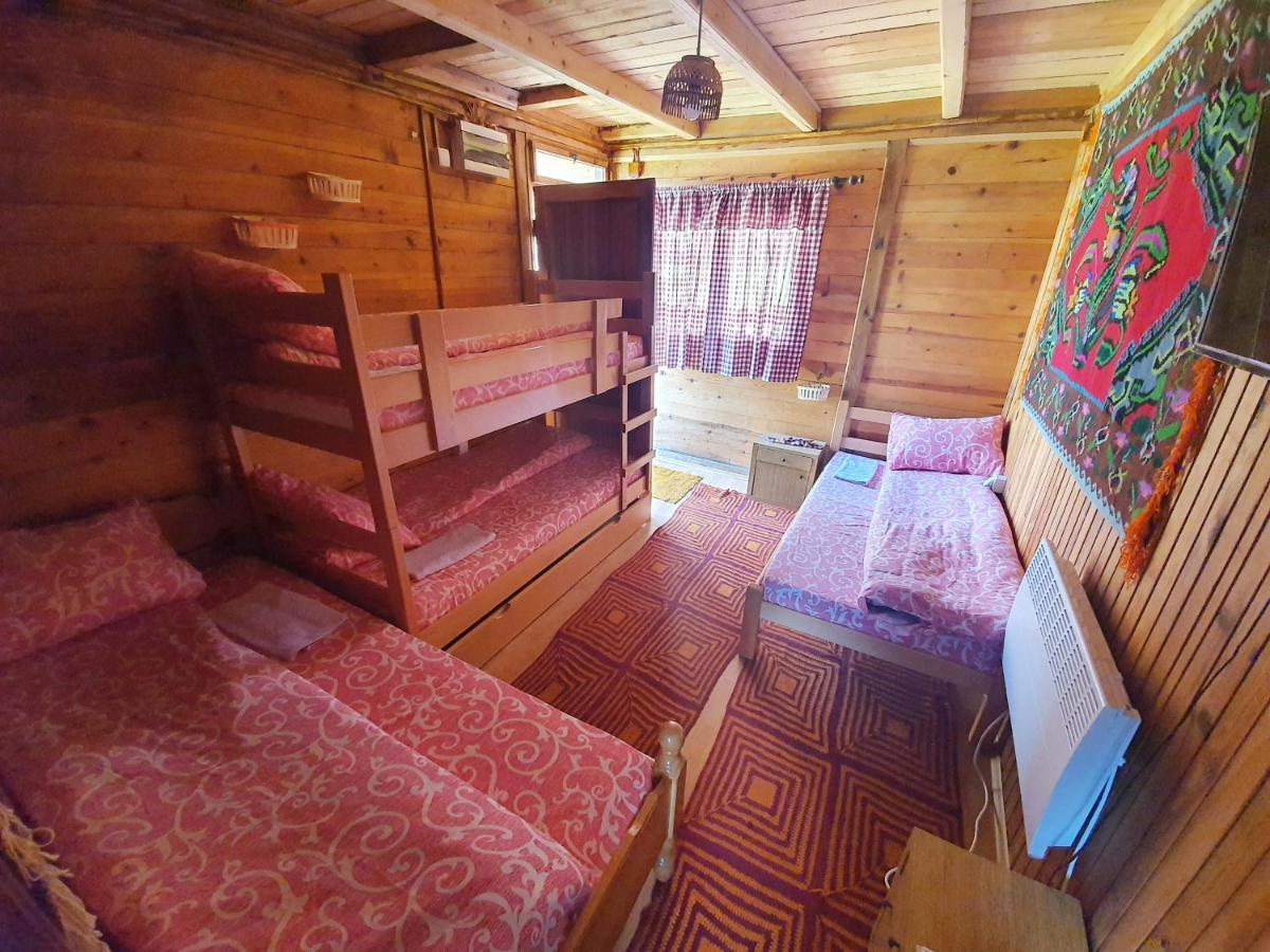 Log Cabin Uvac Нова-Варош Экстерьер фото